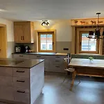 Söllhof Mit 11 Schlafzimmern I Großer Gemeinschaftsraum I Skibushaltestelle I 10 Min Zum Skigebiet Ferienhaus