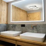 Söllhof Mit 11 Schlafzimmern I Großer Gemeinschaftsraum I Skibushaltestelle I 10 Min Zum Skigebiet Ferienhaus *