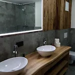 Ferienhaus Söllhof Mit 11 Schlafzimmern I Großer Gemeinschaftsraum I Skibushaltestelle I 10 Min Zum Skigebiet *