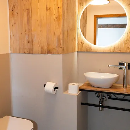 Soellhof Mit 11 Schlafzimmern I Grosser Gemeinschaftsraum I Skibushaltestelle I 10 Min Zum Skigebiet Дом отдыха Криммл