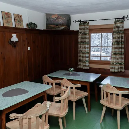 Soellhof Mit 11 Schlafzimmern I Grosser Gemeinschaftsraum I Skibushaltestelle I 10 Min Zum Skigebiet Криммл