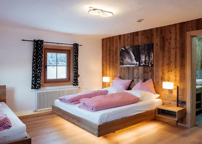 Soellhof Mit 11 Schlafzimmern I Grosser Gemeinschaftsraum I Skibushaltestelle I 10 Min Zum Skigebiet * Криммл