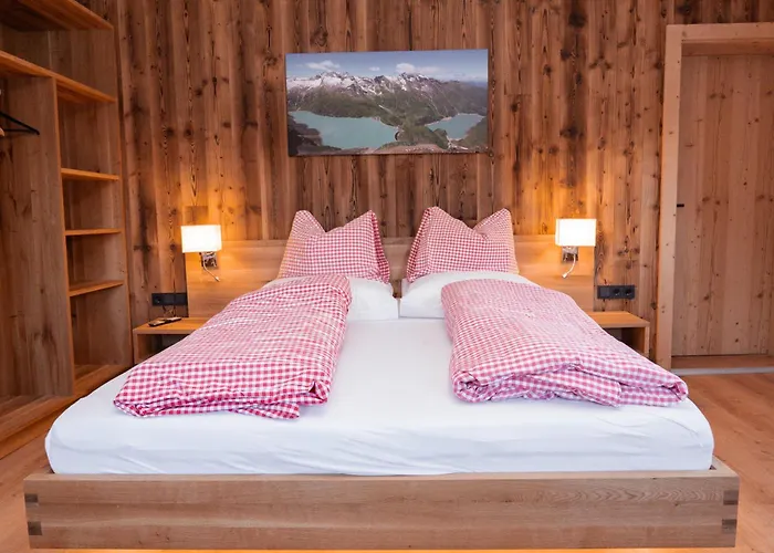 Hébergement de vacances Soellhof Mit 11 Schlafzimmern I Grosser Gemeinschaftsraum I Skibushaltestelle I 10 Min Zum Skigebiet *