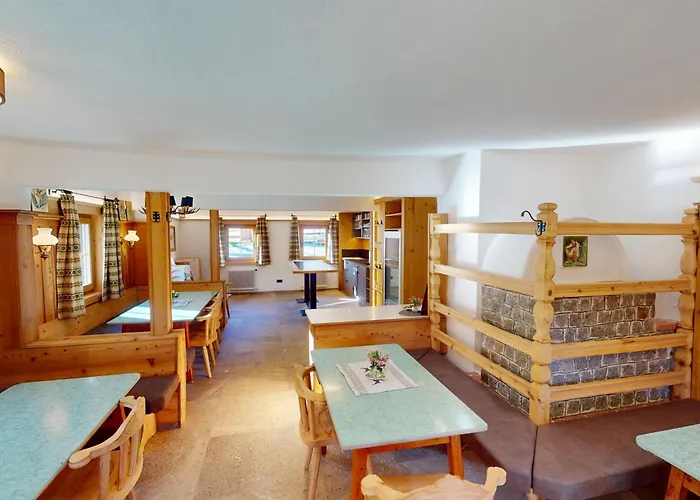 Soellhof Mit 11 Schlafzimmern I Grosser Gemeinschaftsraum I Skibushaltestelle I 10 Min Zum Skigebiet